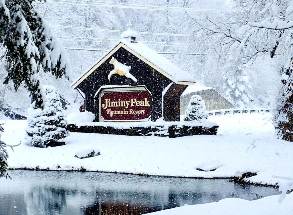 Gorgeous 1St Fl Mtn View Jiminy Suite Sleeps 4 Ski On Off Hancock Exterior foto